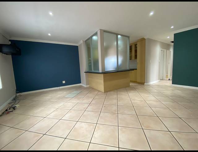 3 BEDROOM FREESTANDING TO LET IN PARKLANDS